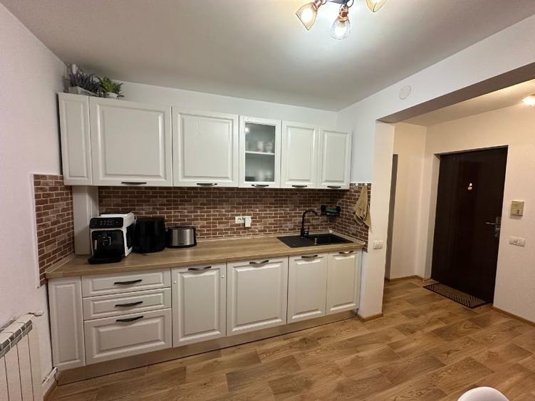 Apartament cu 2 camere decomandat, mobilat în Gorjului