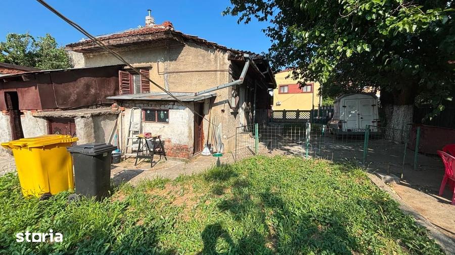 Casă cu Teren 500 Mp în Rahova