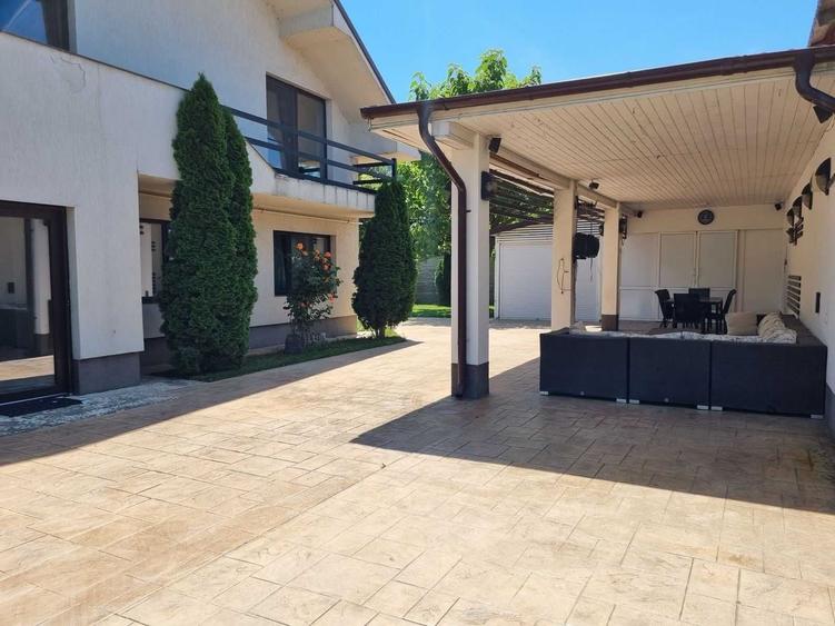 Casă cu 4 camere în Ultracentral