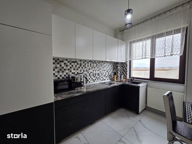Apartament cu 3 camere decomandat, mobilat în Canta