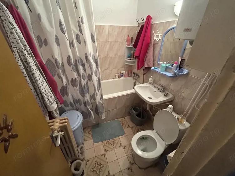 Apartament cu 2 camere semidecomandat în CET