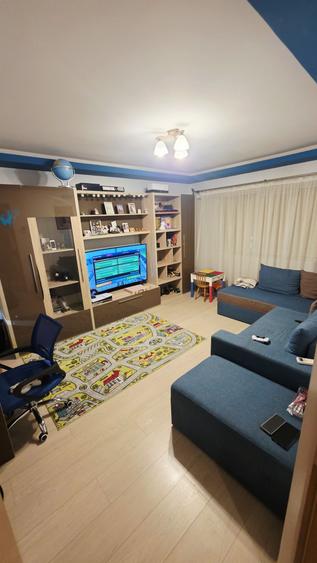 Apartament cu 2 camere decomandat în Balada