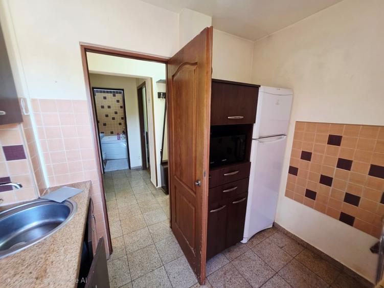 Apartament cu 3 camere decomandat în Baraolt