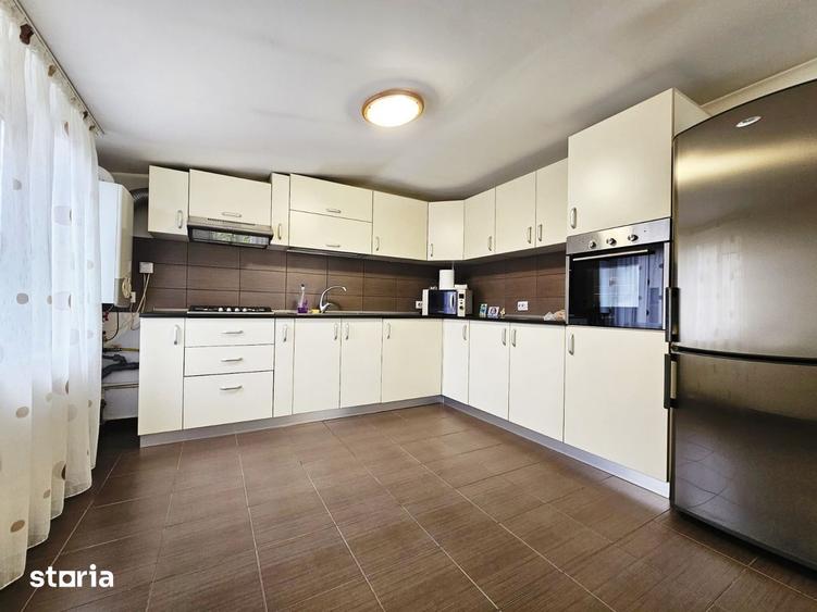 Casa 7 camere pentru 2 familii 243 mp utili, teren 1000 mp, Bragadiru - 14