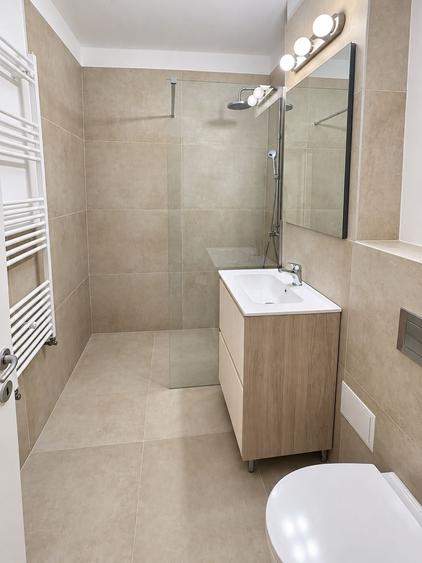 Apartament cu 2 camere decomandat în Vasile Aaron