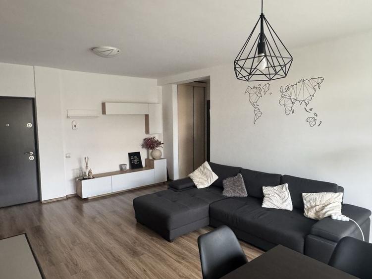 Apartament cu 2 camere în Florești