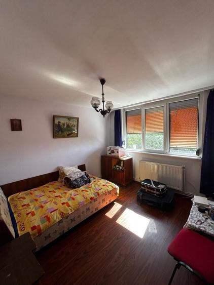 Apartament cu 2 camere semidecomandat în Țiglina 1