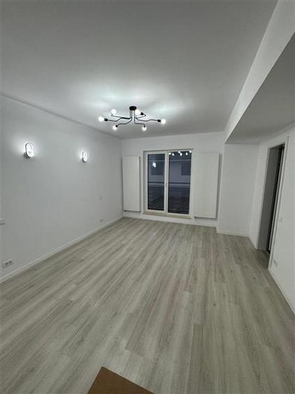 Casă cu 4 camere cu Canalizare în Ferme