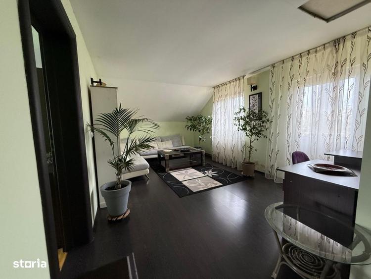 Casă cu 4 camere cu Teren 713 Mp în Cârcea