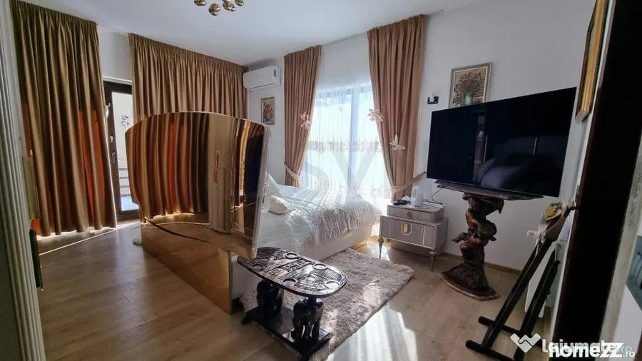 Casă cu 7 camere cu Teren 580 Mp în Fundeni