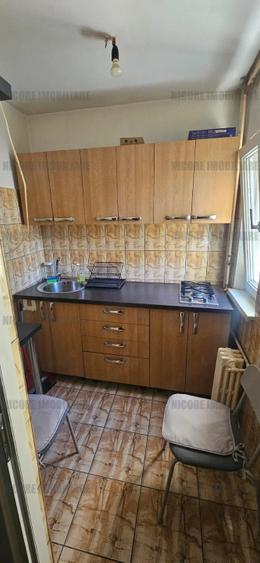  Apartament 1 camera - complet mobilat si utilat - etaj 2 - 250 euro - 3