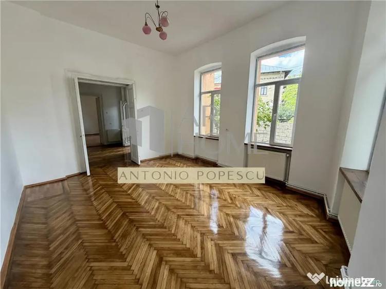 Casă cu 4 camere cu Teren 605 Mp în Central