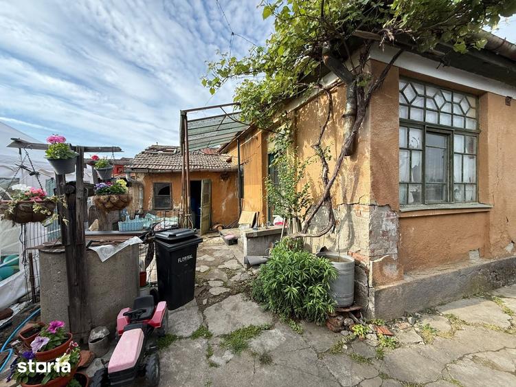 Teren de 745 mp, în Sud