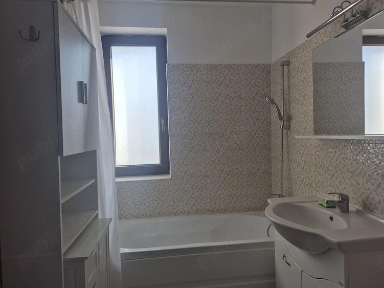 Apartament cu 2 camere semidecomandat în Giroc