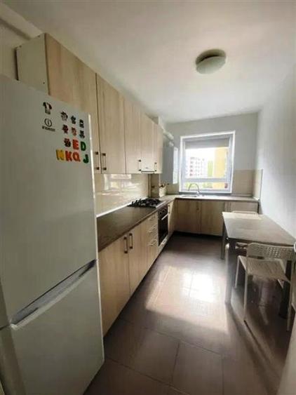 Apartament cu 2 camere decomandat, mobilat în Avantgarden