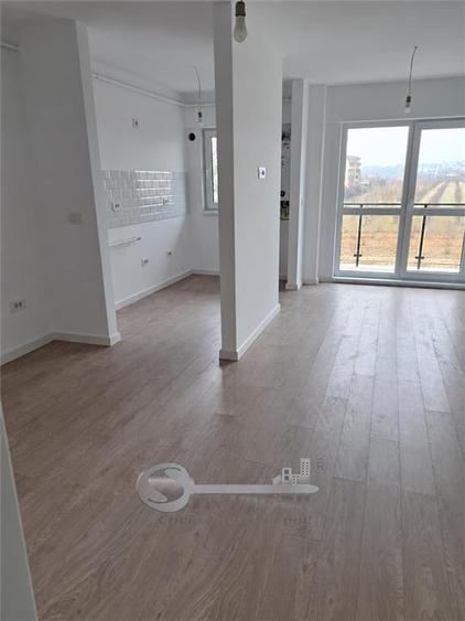 Apartament cu 2 camere semidecomandat în Galata