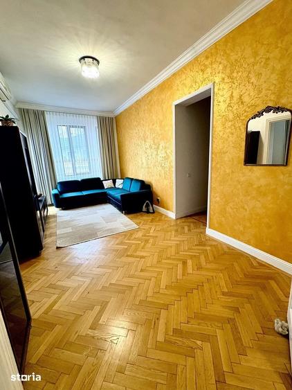 Apartament cu 4 camere decomandat, mobilat în Unirii