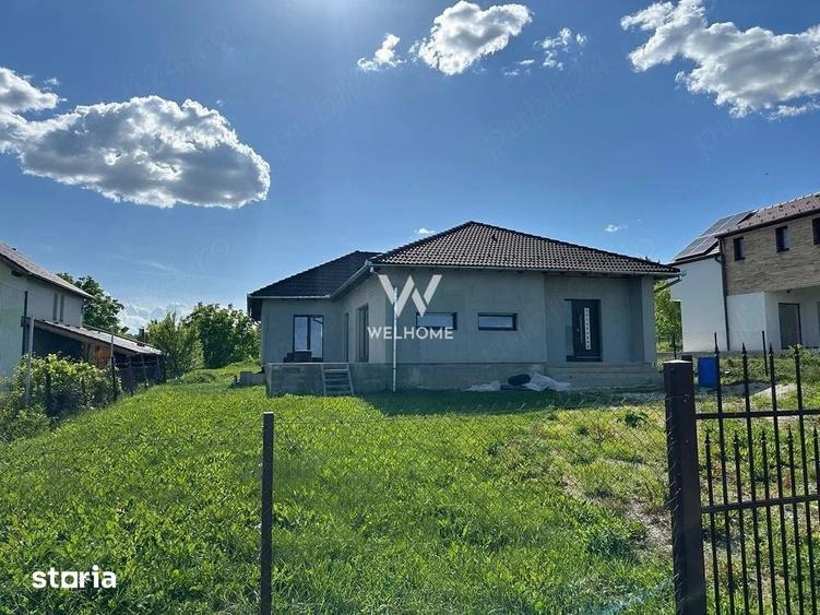 Casă cu 4 camere cu Teren 810 Mp în Roșia
