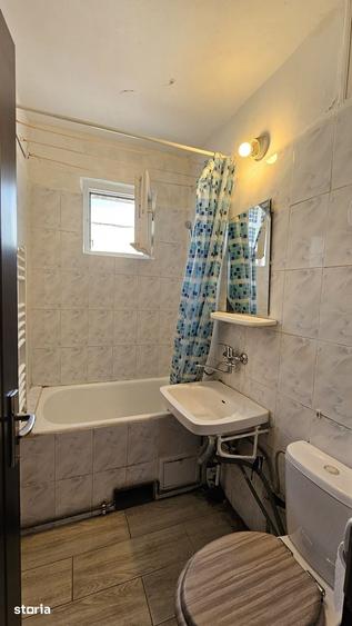 Apartament cu 2 camere semidecomandat în Tractorul
