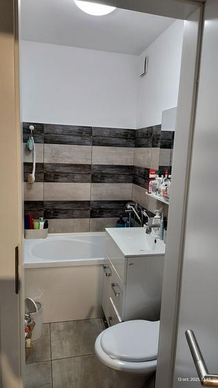 Apartament cu 2 camere semidecomandat în Noua