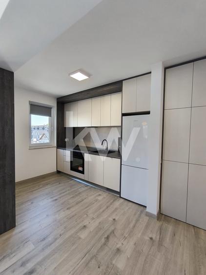 Apartament cu 2 camere decomandat, mobilat în Tractorul