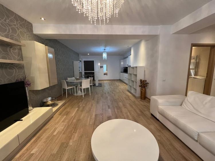 PIPERA IANCU NICOLAE COMPLEX APARTMENT 2 CAMERE MOBILAT TERASA 20MP - 1