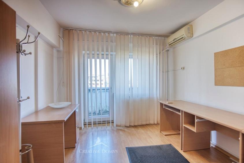 Birou, de 86 mp, în Unirii