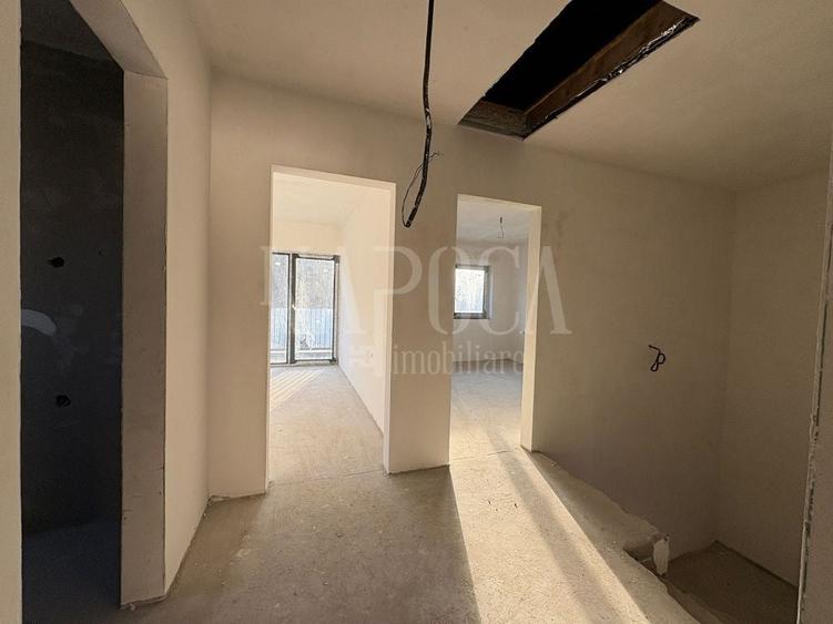 Duplex cu 4 camere cu Canalizare în Tăuți