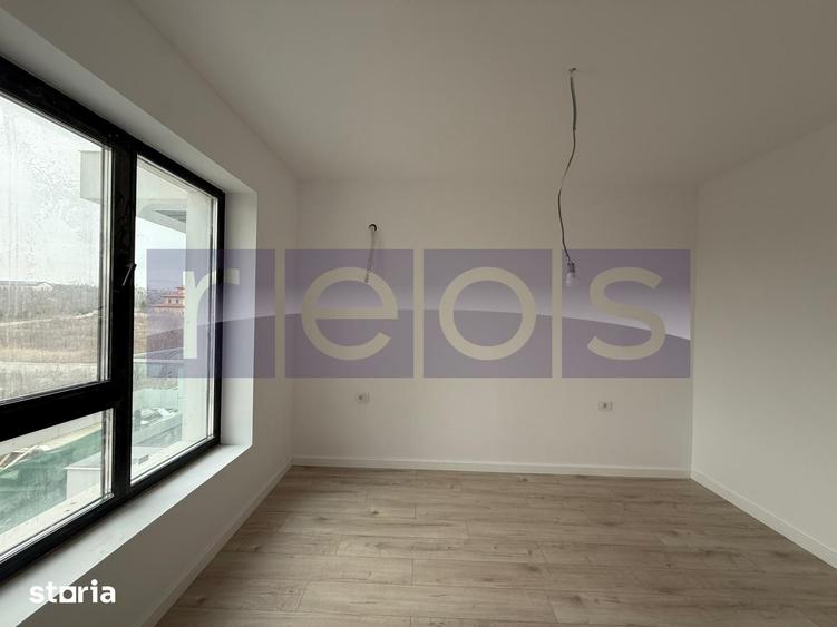 Apartament cu 2 camere semidecomandat în Sisești