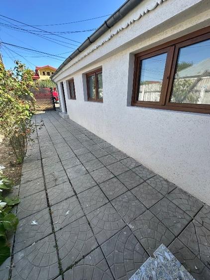 Casă individuală cu 3 camere cu Canalizare în Golești