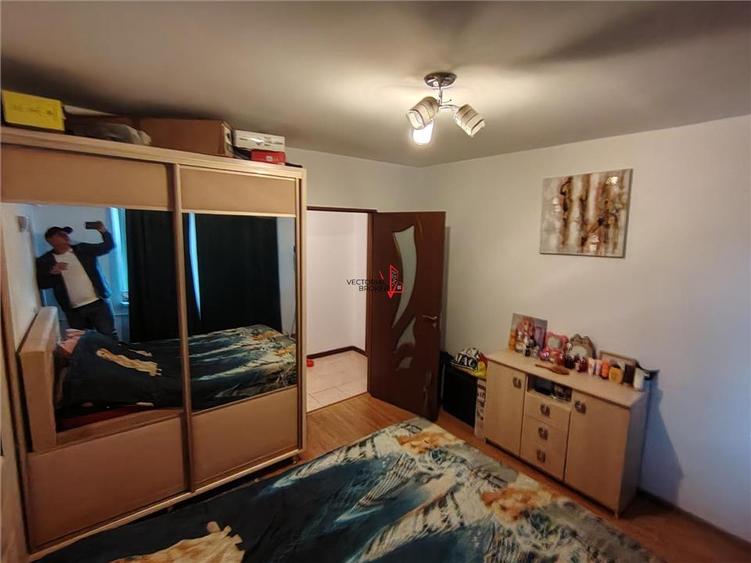 Apartament cu 2 camere decomandat, mobilat în Dristor