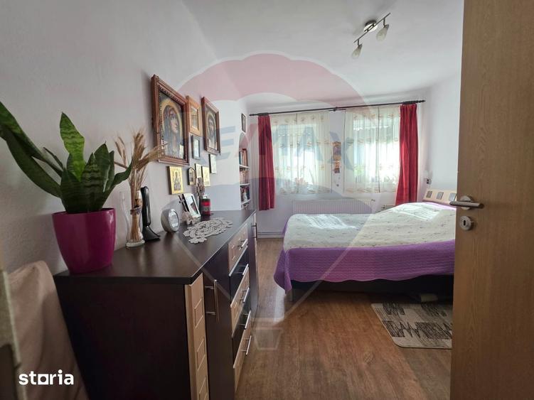 Casă cu 3 camere cu Teren 197 Mp în Central