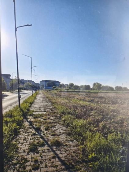 Teren Construcții intravilan de 2500 mp, în Titu