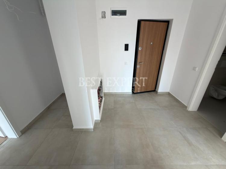 Apartament cu 2 camere decomandat în Theodor Pallady