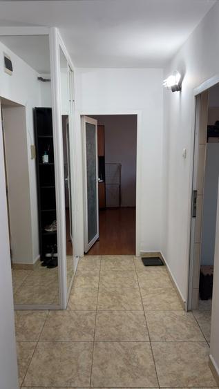 Apartament cu 2 camere decomandat în Stadion