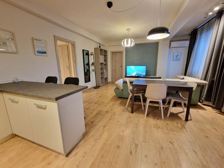 Apartament cu 2 camere decomandat în Ultracentral