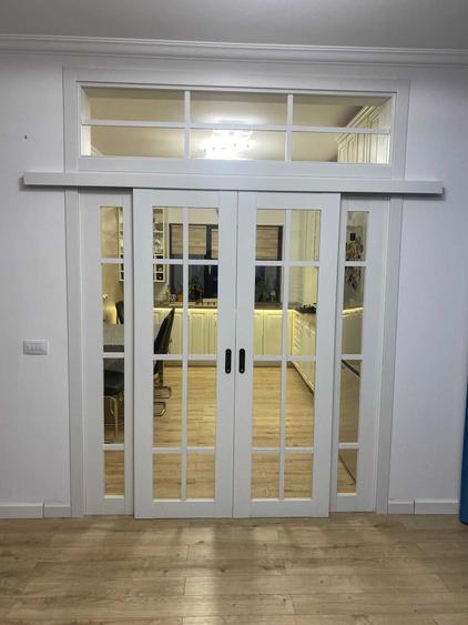Casă cu 4 camere în Exterior Vest
