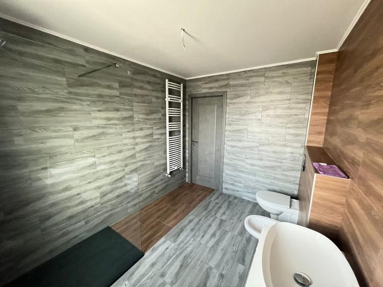 Apartament-4 Camere-Decomandat-Mobilat-Utilat-Parcare-etaj 1-Izvor-Tarlungeni - 13