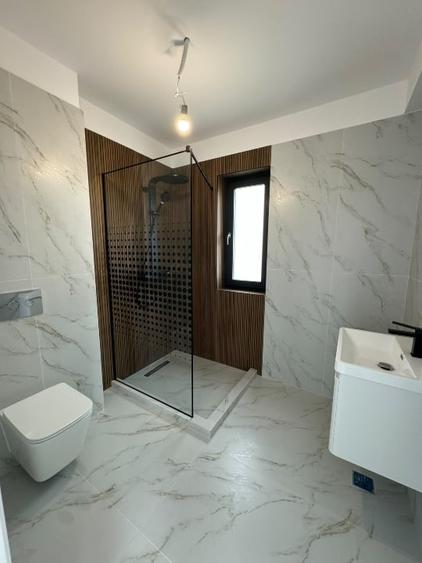 Casă individuală cu 4 camere cu Canalizare în Ghencea