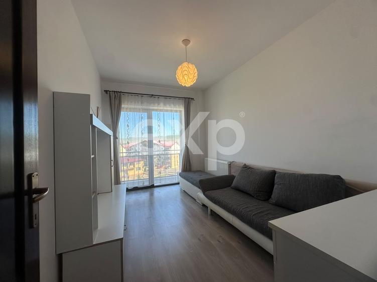 Apartament cu 2 camere semidecomandat, mobilat în Florești