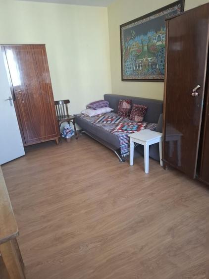 Apartament cu 2 camere semidecomandat în Letea