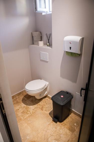 Birou, de 12.800000190735 mp, în Casa de Cultură