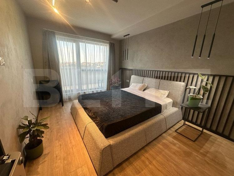Apartament cu 4 camere decomandat, mobilat în Zorilor