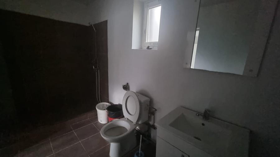 Casă individuală cu 2 camere cu Canalizare în Sâncraiu