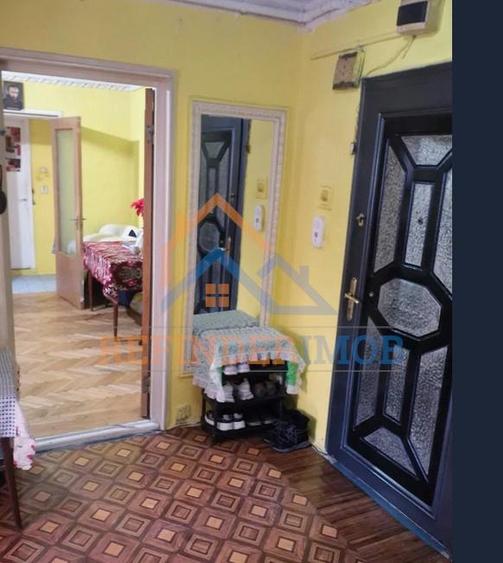 Apartament cu 2 camere semidecomandat în Mărgeanului