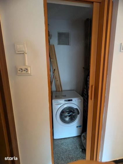 Apartament cu 3 camere decomandat în Obor