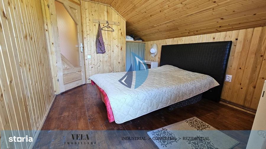 Casă cu 4 camere în Neagra
