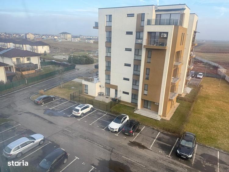 Apartament cu 3 camere decomandat în Matraca