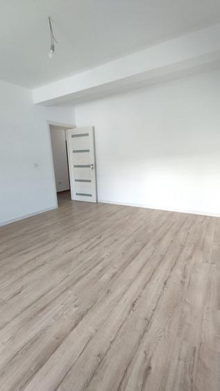 Apartament cu 2 camere decomandat în Păcurari — fotografia 1