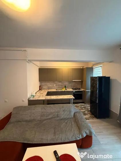 Apartament 2 camere de inchiriat, strada Pucheni, sector 5 - 2